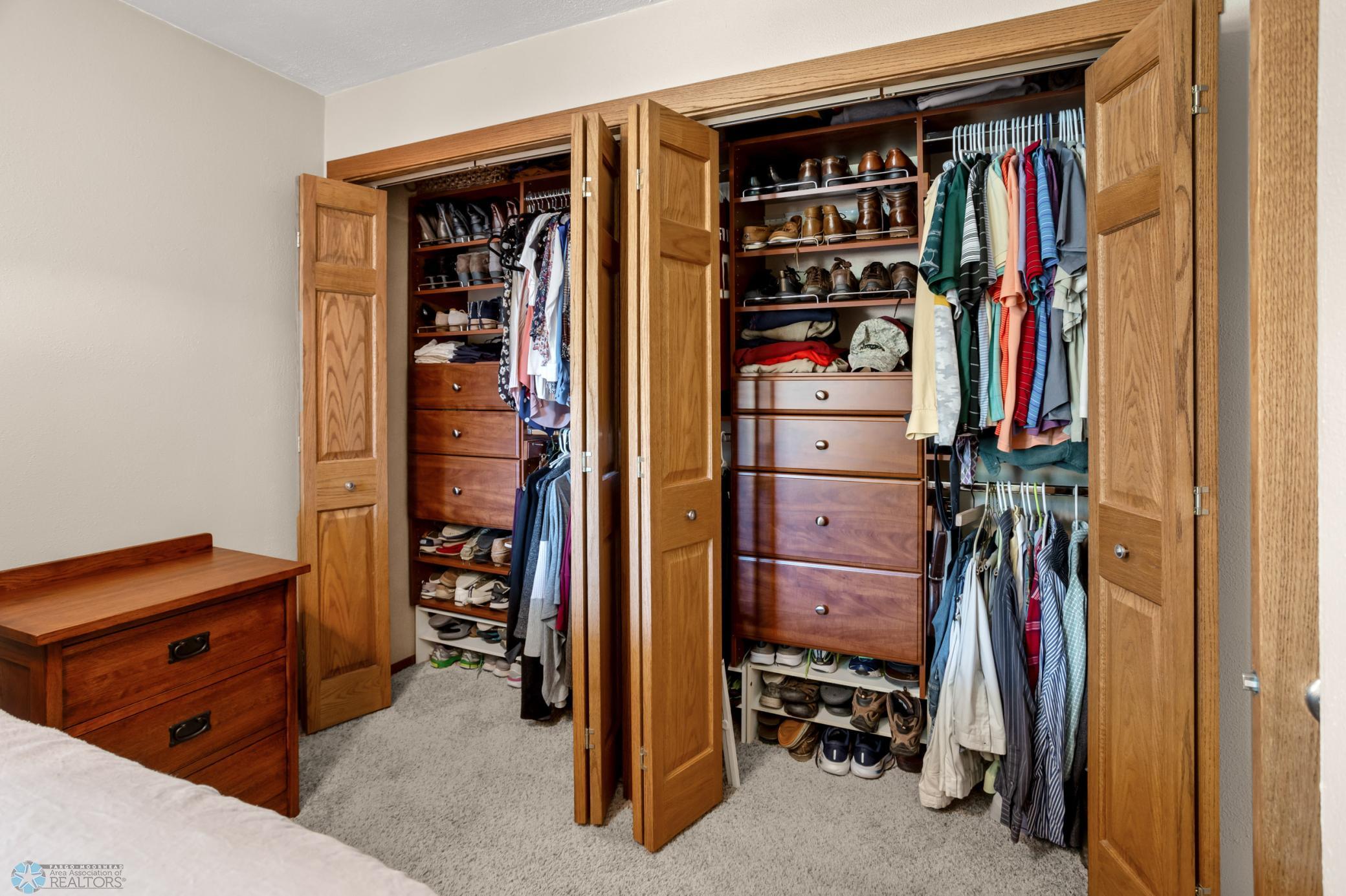 Double Closet w/ closet system