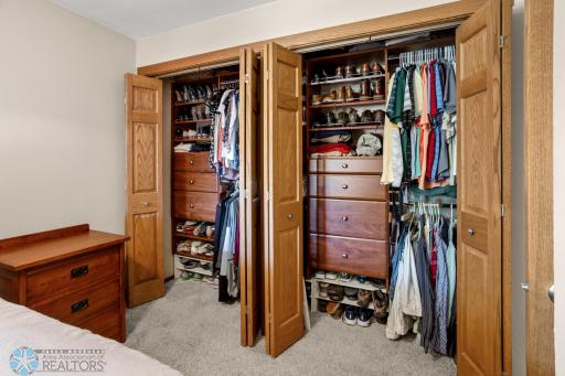48 17 1/2 Avenue N, Fargo, ND 58102