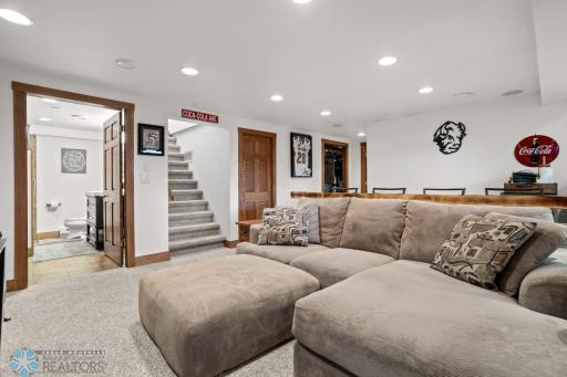 48 17 1/2 Avenue N, Fargo, ND 58102