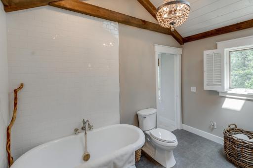 8734 White Oaks Trail, Pequot Lakes, MN 56472