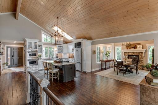 8734 White Oaks Trail, Pequot Lakes, MN 56472