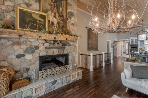 8734 White Oaks Trail, Pequot Lakes, MN 56472