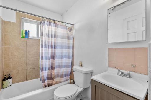 3104 S 19th Avenue S, Minneapolis, MN 55407