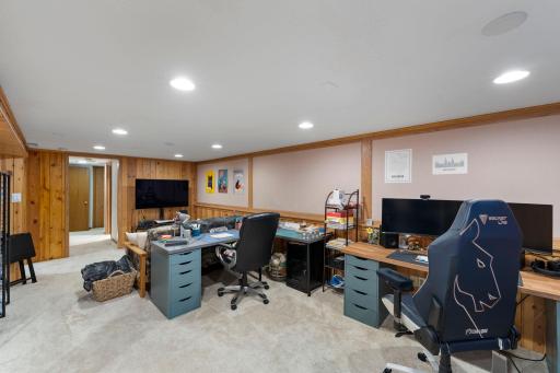 9124 Knox Avenue S, Bloomington, MN 55431