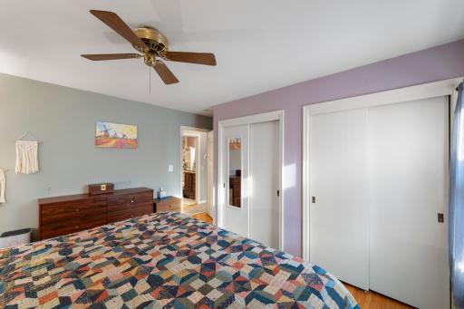 9124 Knox Avenue S, Bloomington, MN 55431