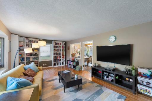 9124 Knox Avenue S, Bloomington, MN 55431