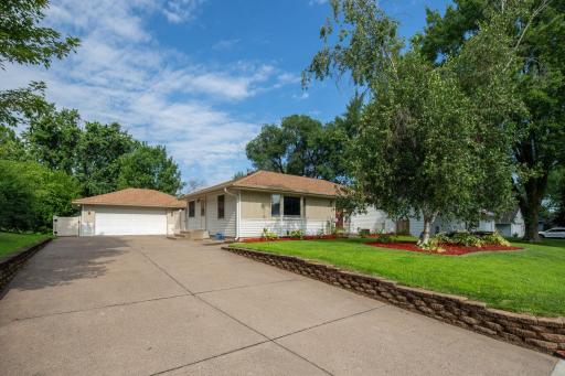 9124 Knox Avenue S, Bloomington, MN 55431