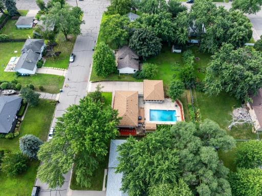 9124 Knox Avenue S, Bloomington, MN 55431