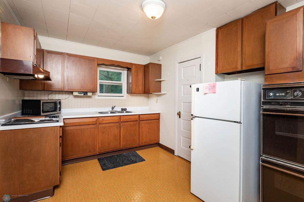 Unit 3 Kitchen