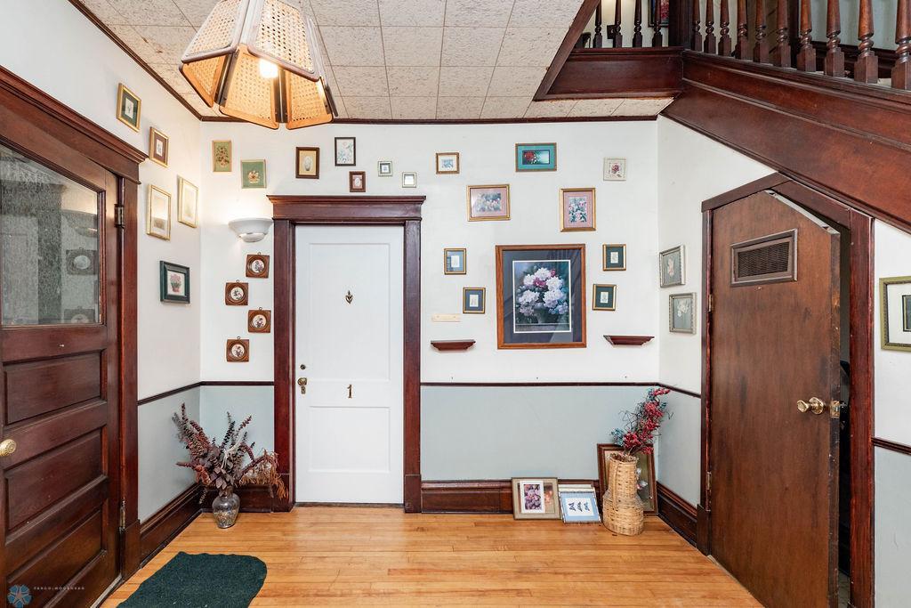 Common Front Entrance for Tenants