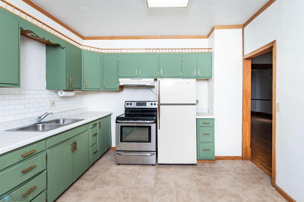 Unit 1 Kitchen
