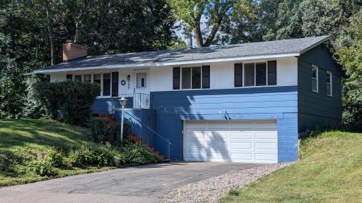 120 Sabra Court, Saint Paul, MN 55124