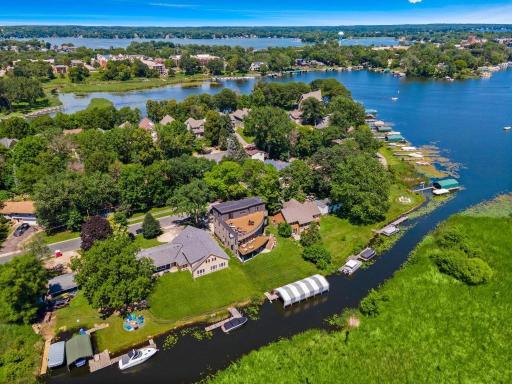 Calming sanctuary nestled on a quiet no outlet street. Neighborhood parks, trails, and beaches.