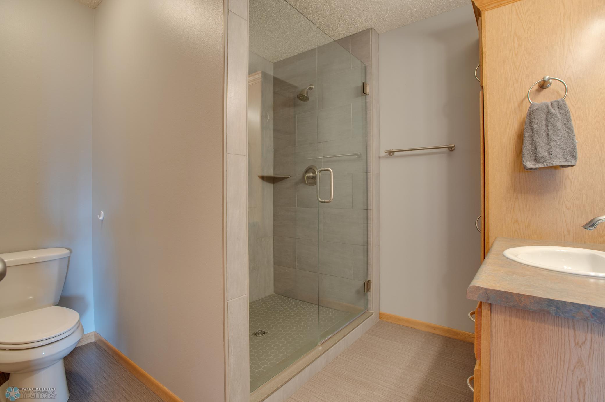 Hollywood Bathroom