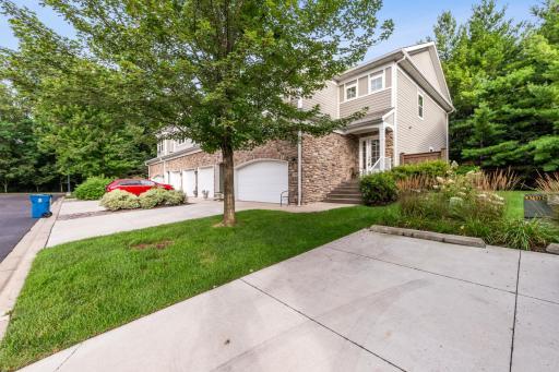 17820 Valley Cove Court, Wayzata, MN 55391
