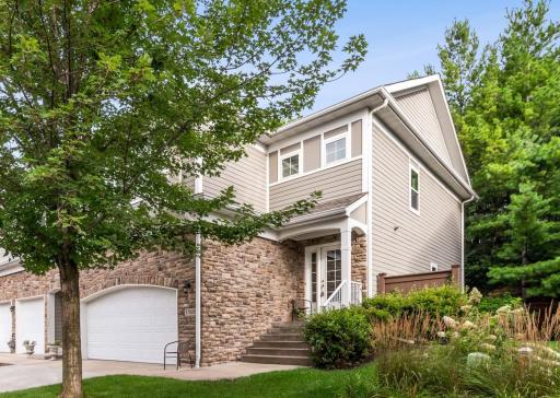 17820 Valley Cove Court, Wayzata, MN 55391