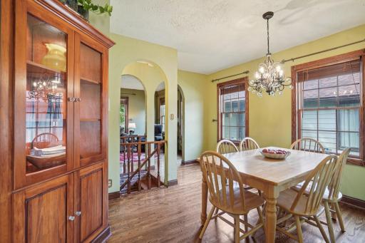 2616 W 60th Street, Minneapolis, MN 55410