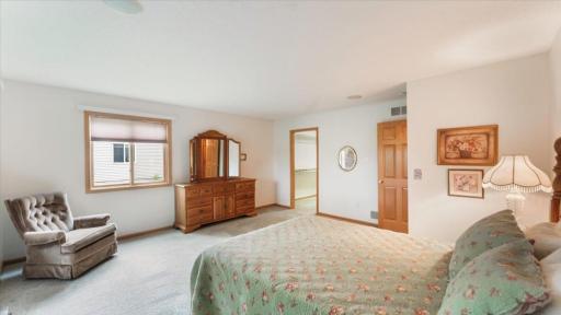 635 Norwood Lane, Big Lake, MN 55309