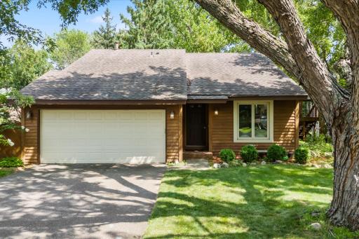 5554 Knoll Drive, Saint Paul, MN 55126