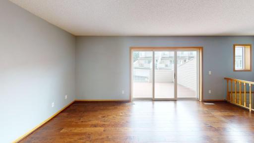 18372 English Avenue, Farmington, MN 55024
