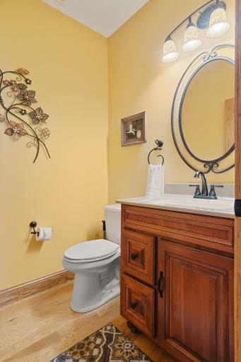 2390 Jennifer Lane, Shakopee, MN 55379