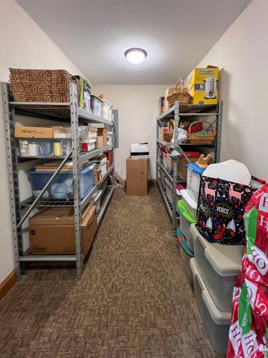 2390 Jennifer Lane, Shakopee, MN 55379
