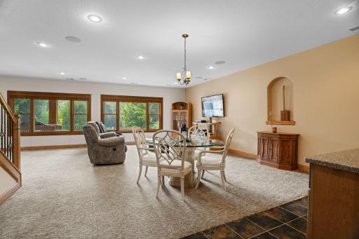 2390 Jennifer Lane, Shakopee, MN 55379