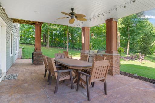 2390 Jennifer Lane, Shakopee, MN 55379