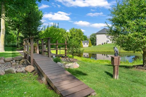 2390 Jennifer Lane, Shakopee, MN 55379