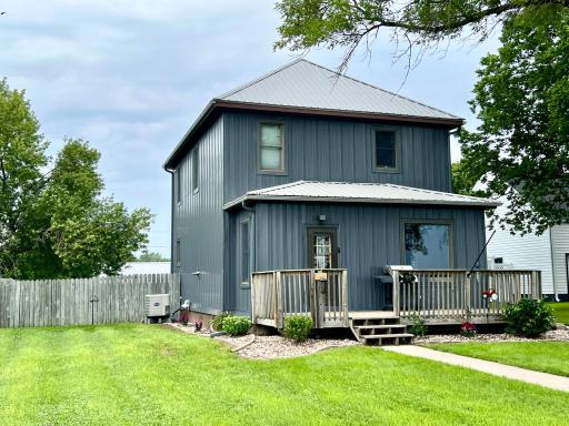 1026 Lake Avenue, Graceville, MN 56240