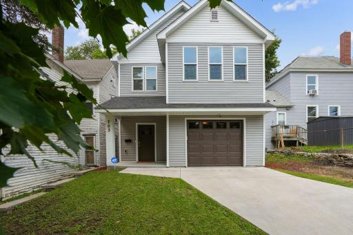 703 Surrey Avenue, Saint Paul, MN 55106