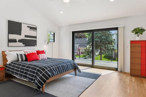 Cozy mornings on the ownerâs suite deck.