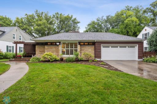 1614 8 Street S, Fargo, ND 58103