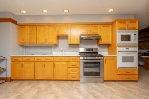 18234 E Sioux Vista Drive, Jordan, MN 55352