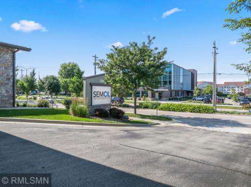 2200 2nd Street SW, Rochester, MN 55902