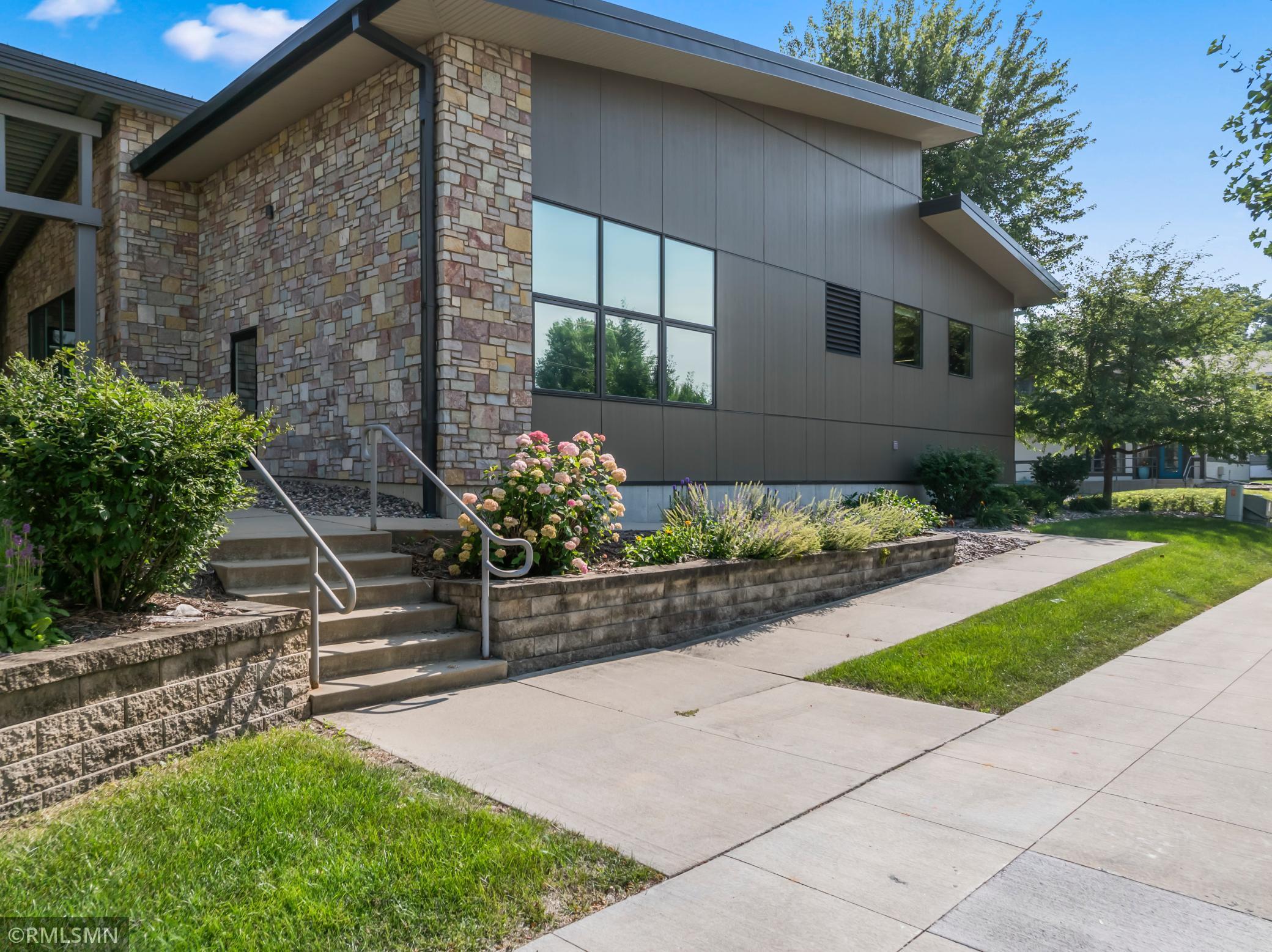2nd ST. Pedestrian Access