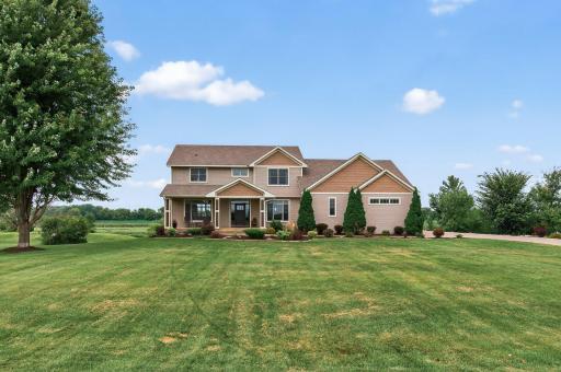 26096 Kodiak Avenue, Chisago City, MN 55013