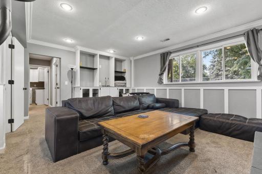 7995 Upper 145th Street W, Saint Paul, MN 55124