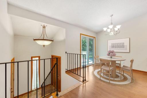 9657 Hampshire Lane, Eden Prairie, MN 55347