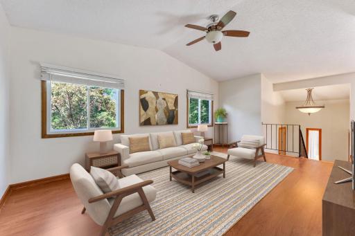 9657 Hampshire Lane, Eden Prairie, MN 55347