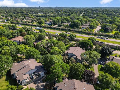 9657 Hampshire Lane, Eden Prairie, MN 55347