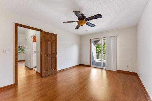 9657 Hampshire Lane, Eden Prairie, MN 55347
