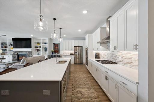 17908 Greenwich Way, Lakeville, MN 55044