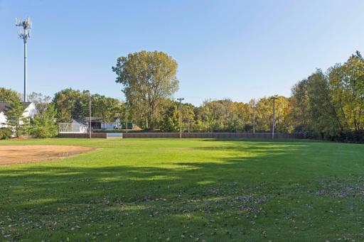 20590 Linden Road, Excelsior, MN 55331