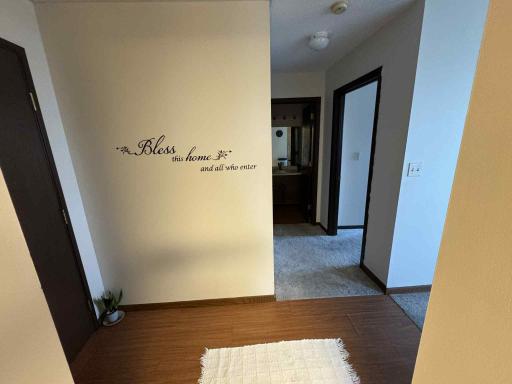 1181 Edgcumbe Road, 714, Saint Paul, MN 55105