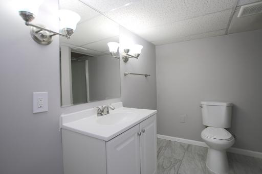 6727 Grimes Avenue N, Brooklyn Center, MN 55429