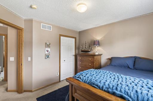 41_18614_Trott_Brook_Pkwy25_mls.jpg