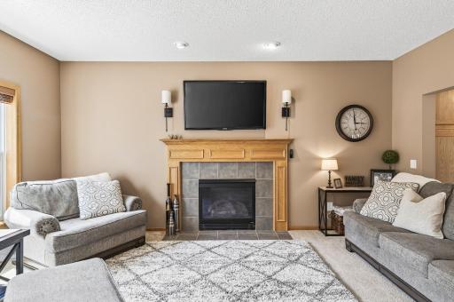 27_18614_Trott_Brook_Pkwy11_mls.jpg
