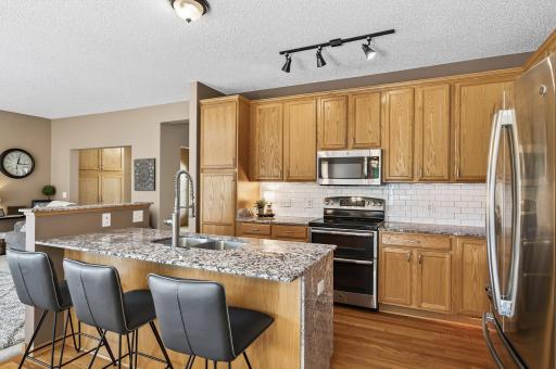 30_18614_Trott_Brook_Pkwy14_mls.jpg