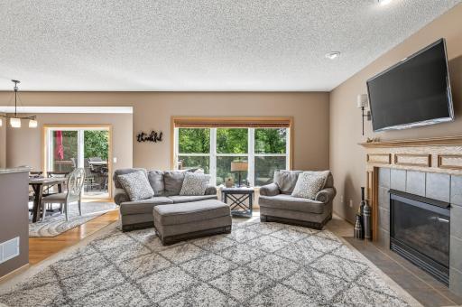 24_18614_Trott_Brook_Pkwy8_mls.jpg